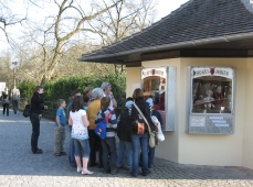 Kunstautomat von B.Deutsch: Dr. Plunder in Schwäbisch Hall